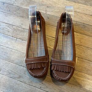 Decree leather loafers slip on size 8